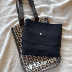 NEW Lululemon Align Leggings with Tote 4/28